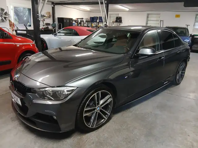 BMW 320 320 d M Sport Shadow M Perfomance Automatik