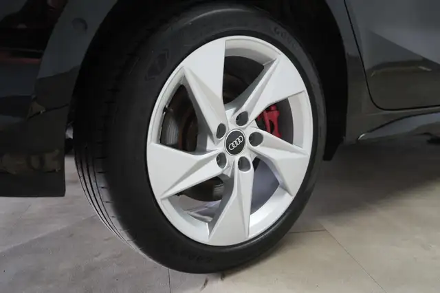 Audi A3 view 14
