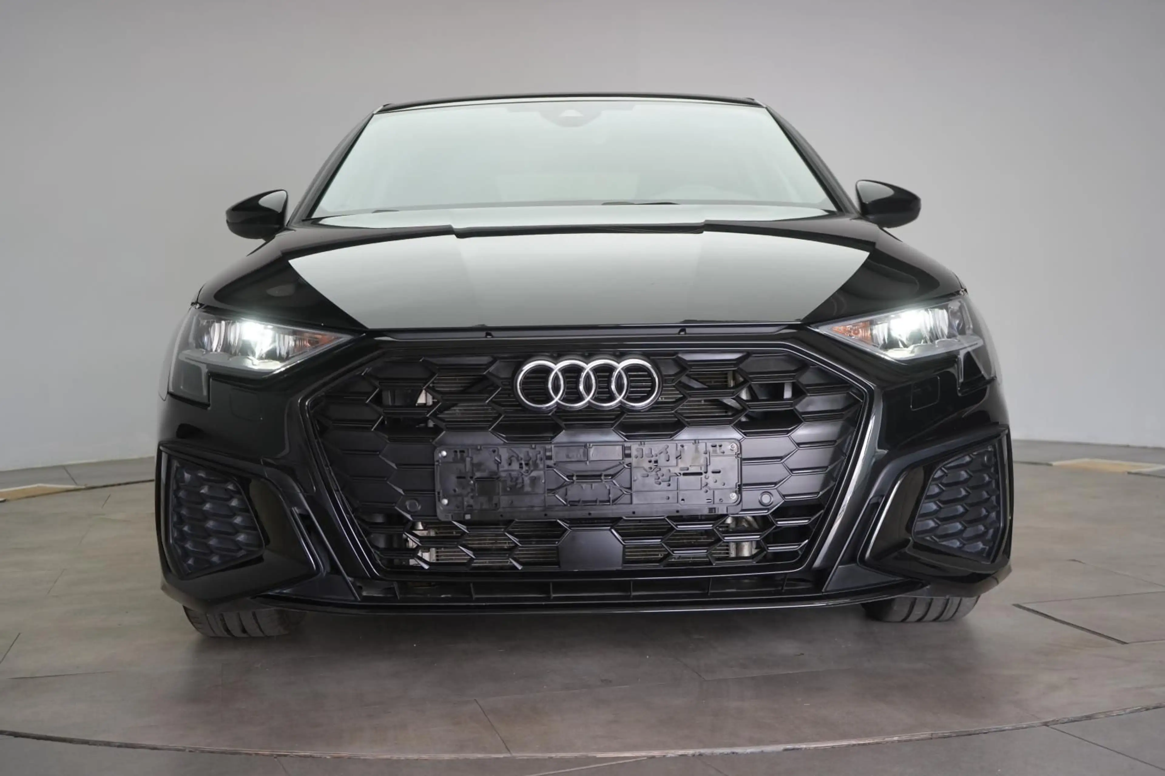 Audi A3 45 TFSIe Sportback S tronic S line ACC/Carpla — photo 2