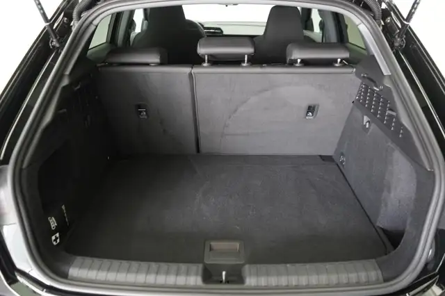 Audi A3 view 9