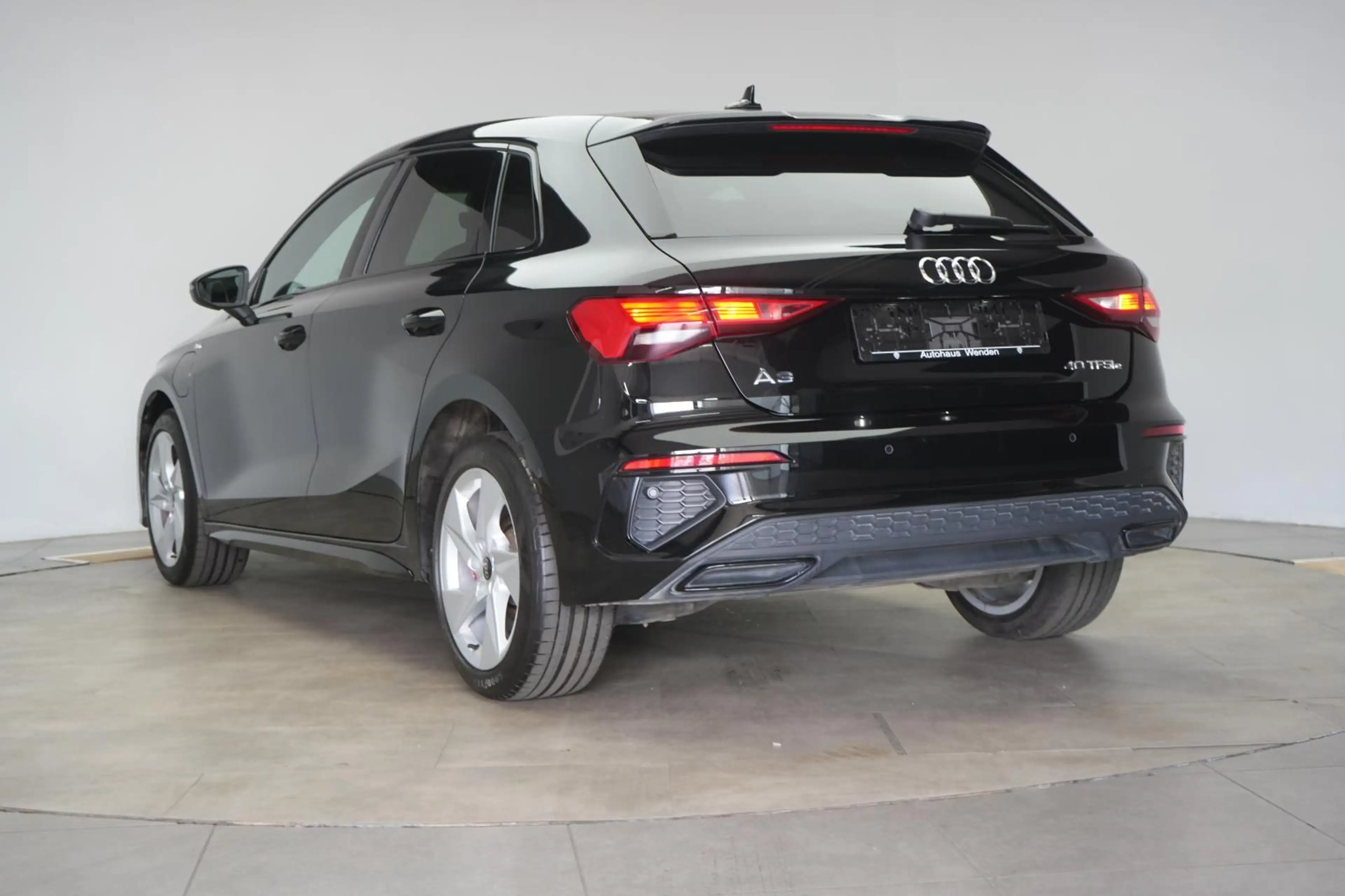 Audi A3 45 TFSIe Sportback S tronic S line ACC/Carpla — photo 4