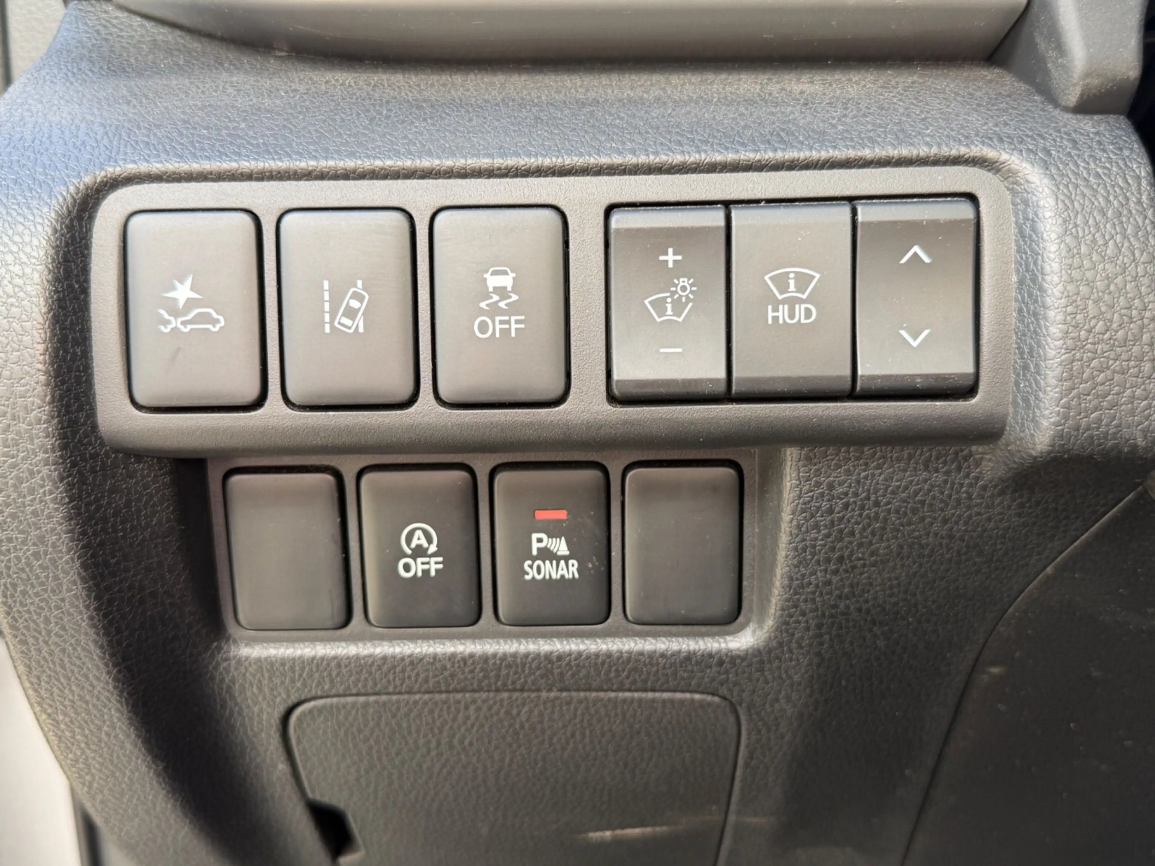 Mitsubishi Eclipse Cross 1,5L T-MIVEC Autom. Allrad Winterpaket — photo 28