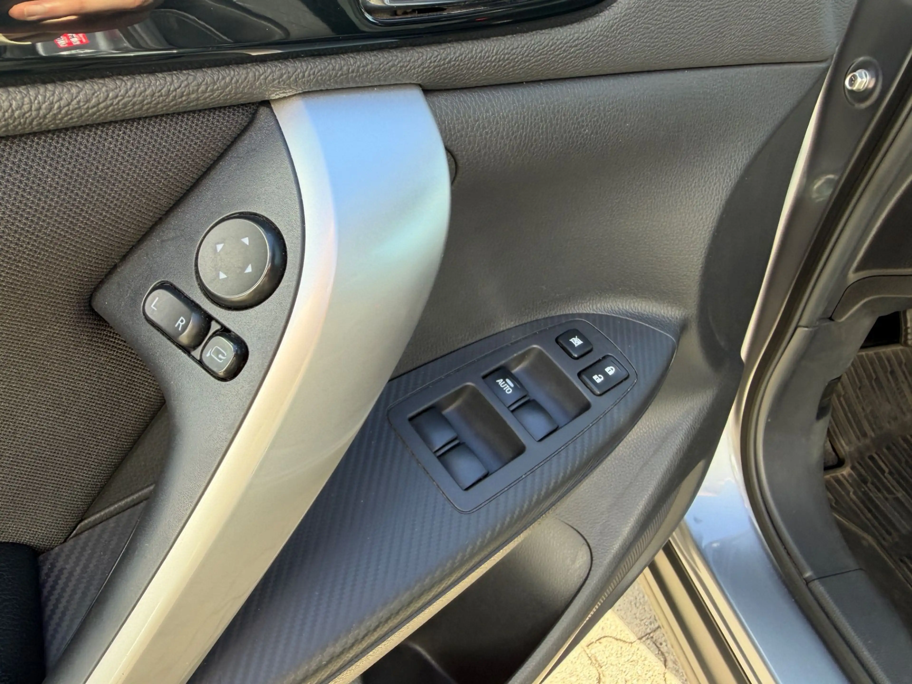 Mitsubishi Eclipse Cross 1,5L T-MIVEC Autom. Allrad Winterpaket — photo 12