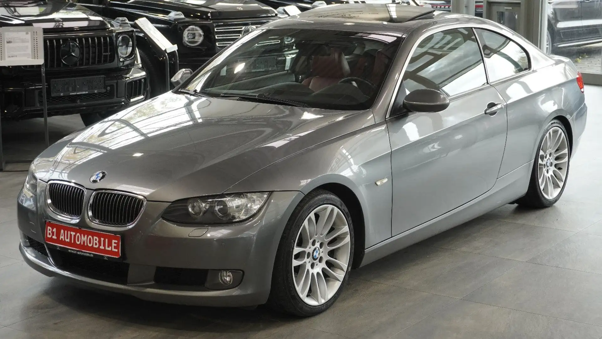 BMW 335 d Coupe*MEMORY*LEDER*PANO*NAVI* Grau - 1