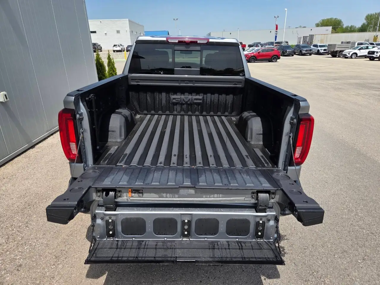 GMC Sierra 1500 снимка GMC Sierra 1500
