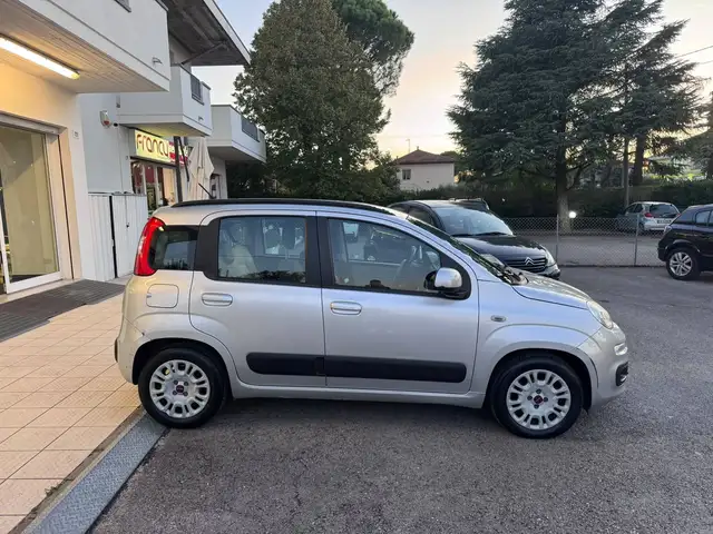 Fiat Panda view 8