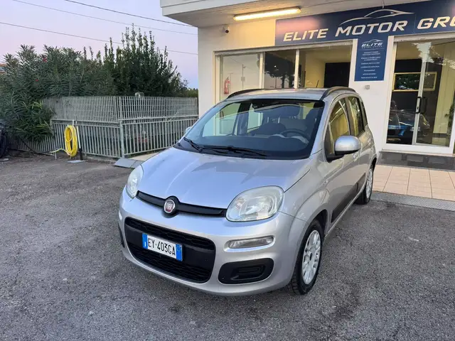 Fiat Panda view 3