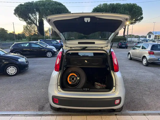 Fiat Panda view 13