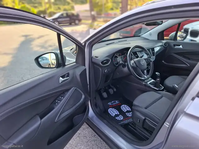 Opel Crossland X view 6