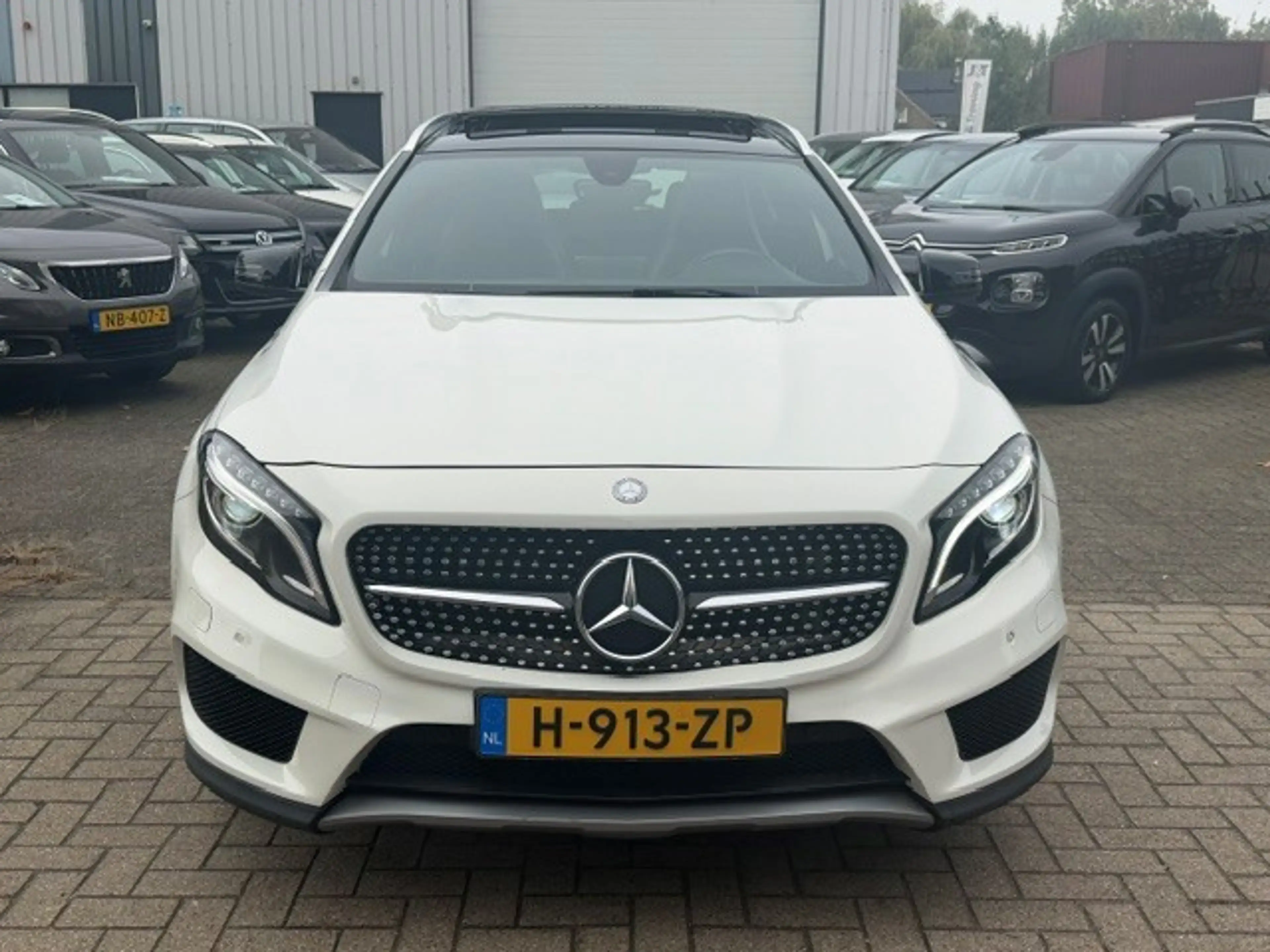 Mercedes-Benz GLA 250 AMG Pano LED Cruise Clima Topstaat!! — photo 3