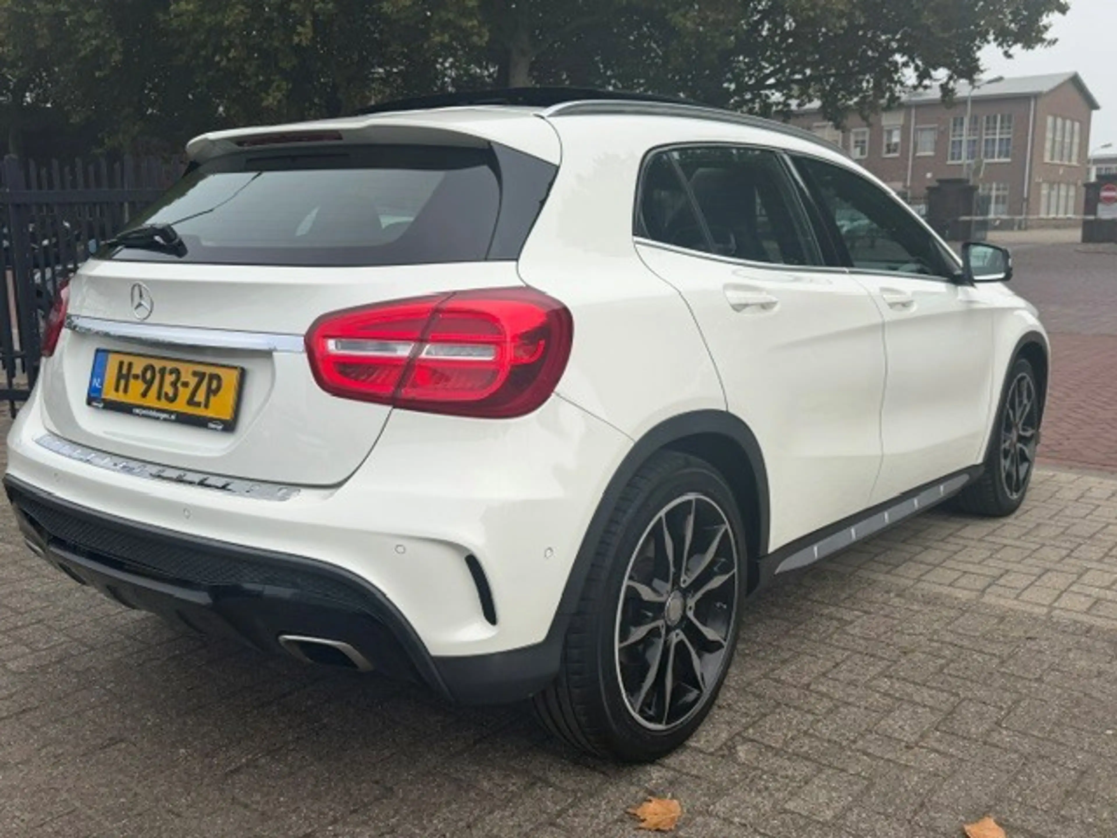 Mercedes-Benz GLA 250 AMG Pano LED Cruise Clima Topstaat!! — photo 10