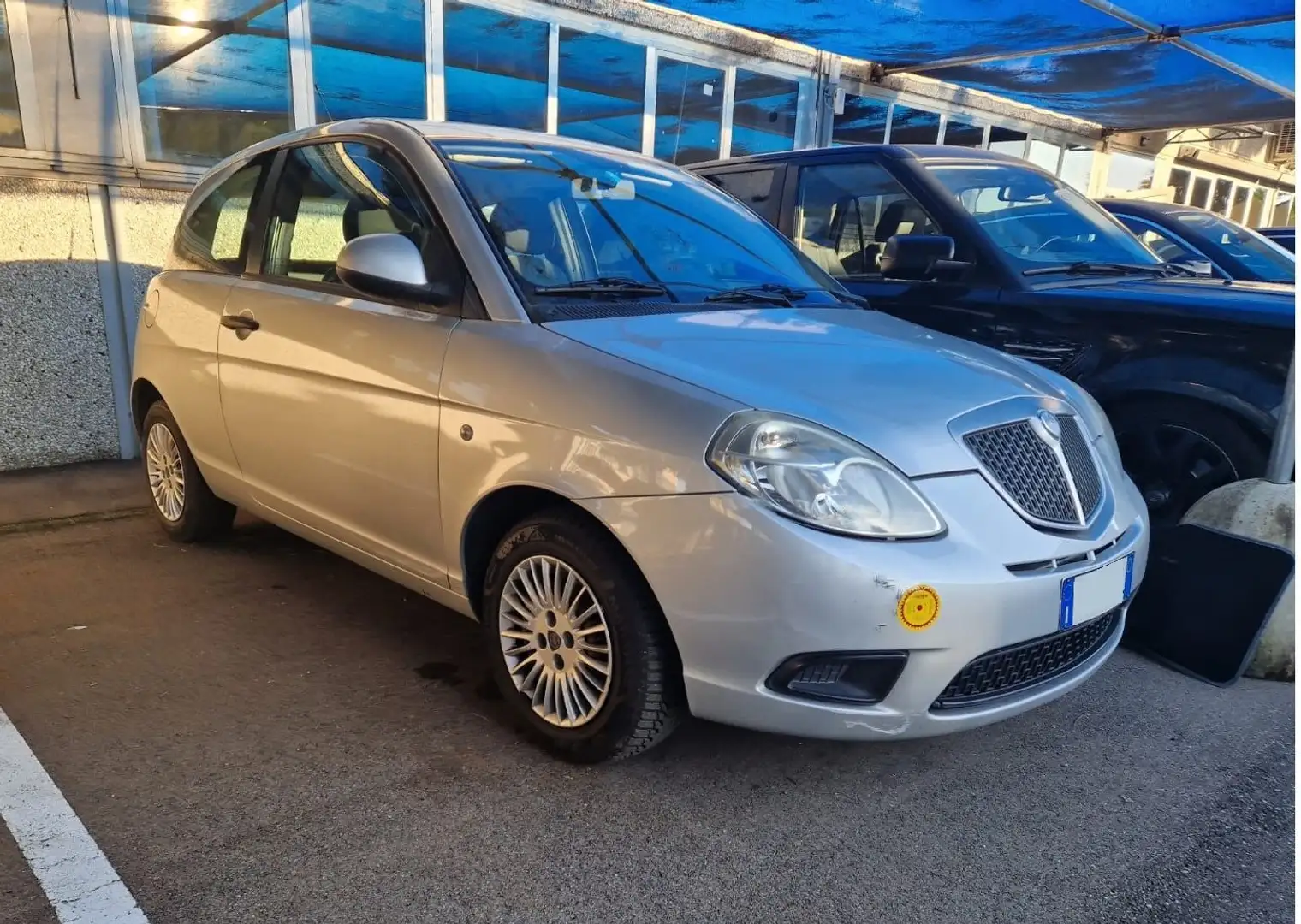 Lancia Ypsilon Ypsilon II 1.2 8v Argintiu - 2