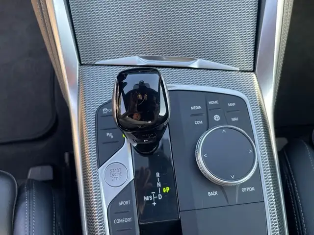 BMW 4 Series view 12