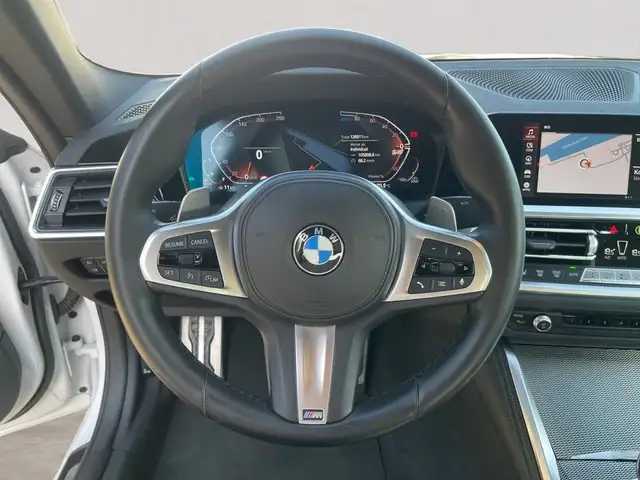 BMW 4 Series view 14