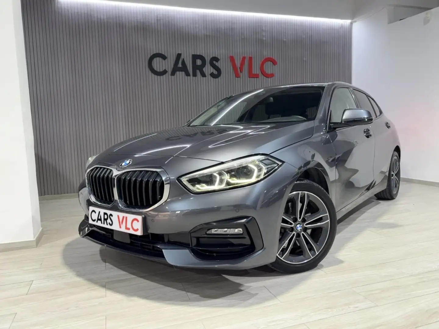BMW 116 116d Sport Grijs - 1