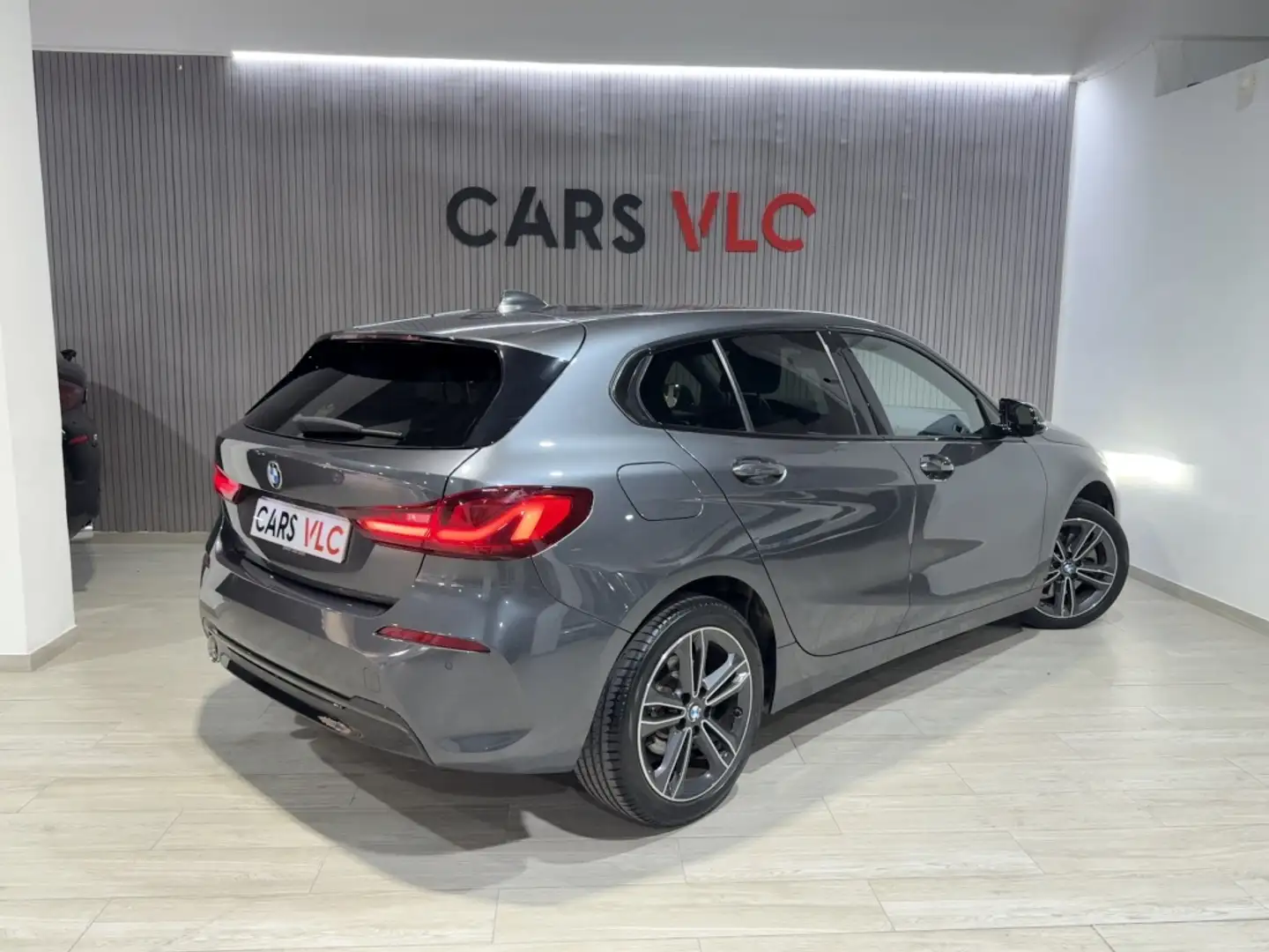 BMW 116 116d Sport Grijs - 2