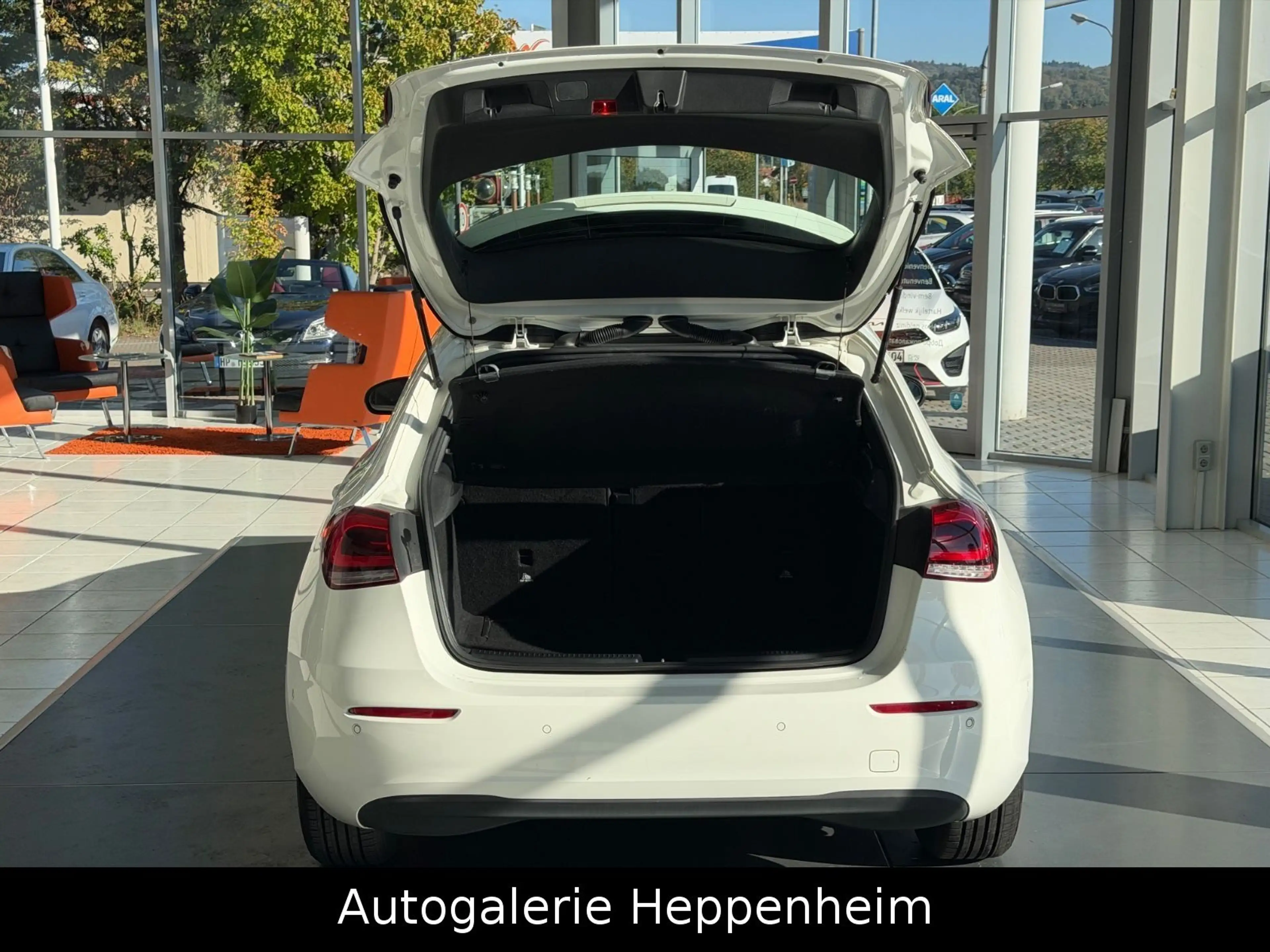 Mercedes-Benz A 180 A A 180 d — photo 12