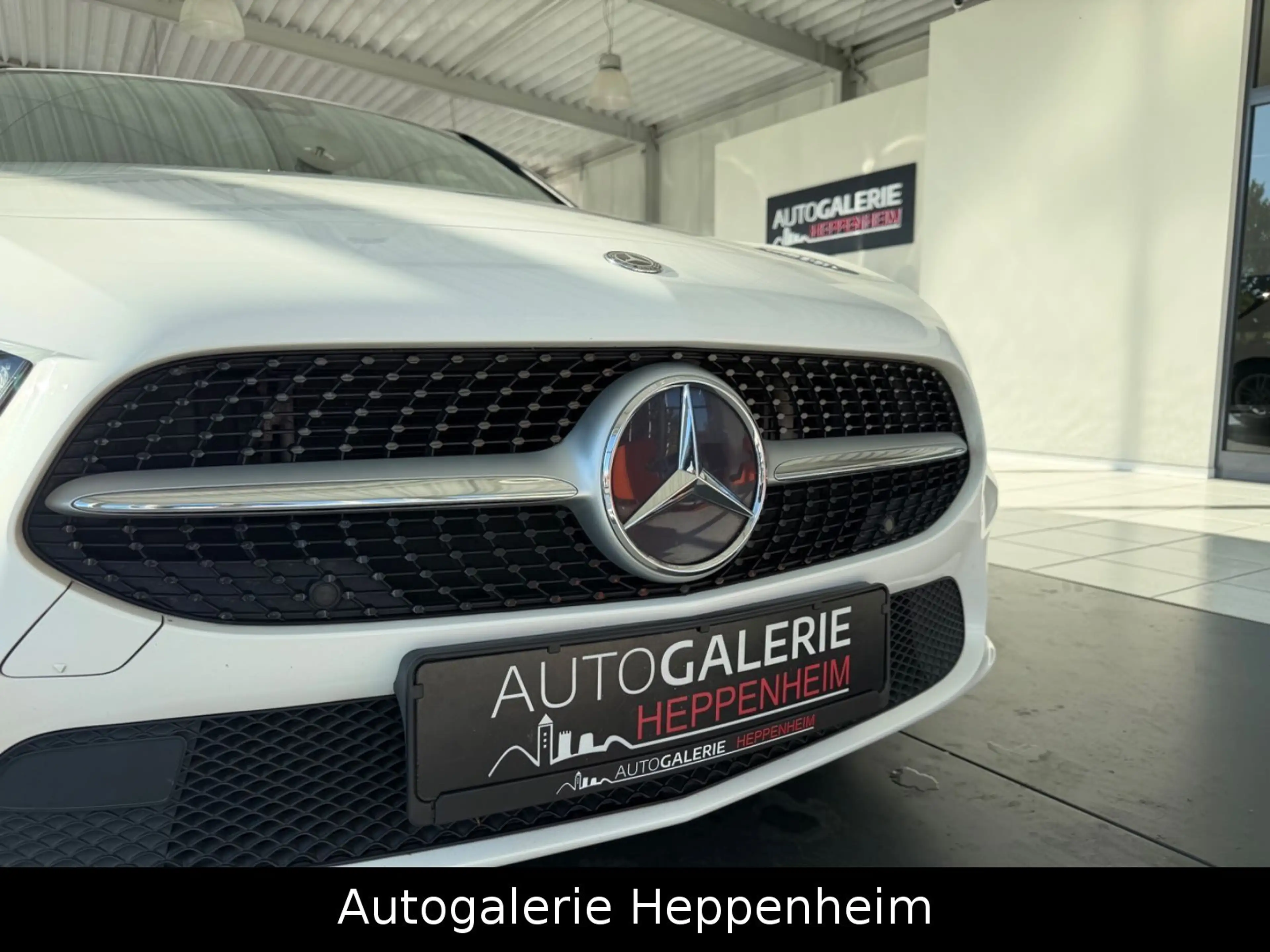 Mercedes-Benz A 180 A A 180 d — photo 9