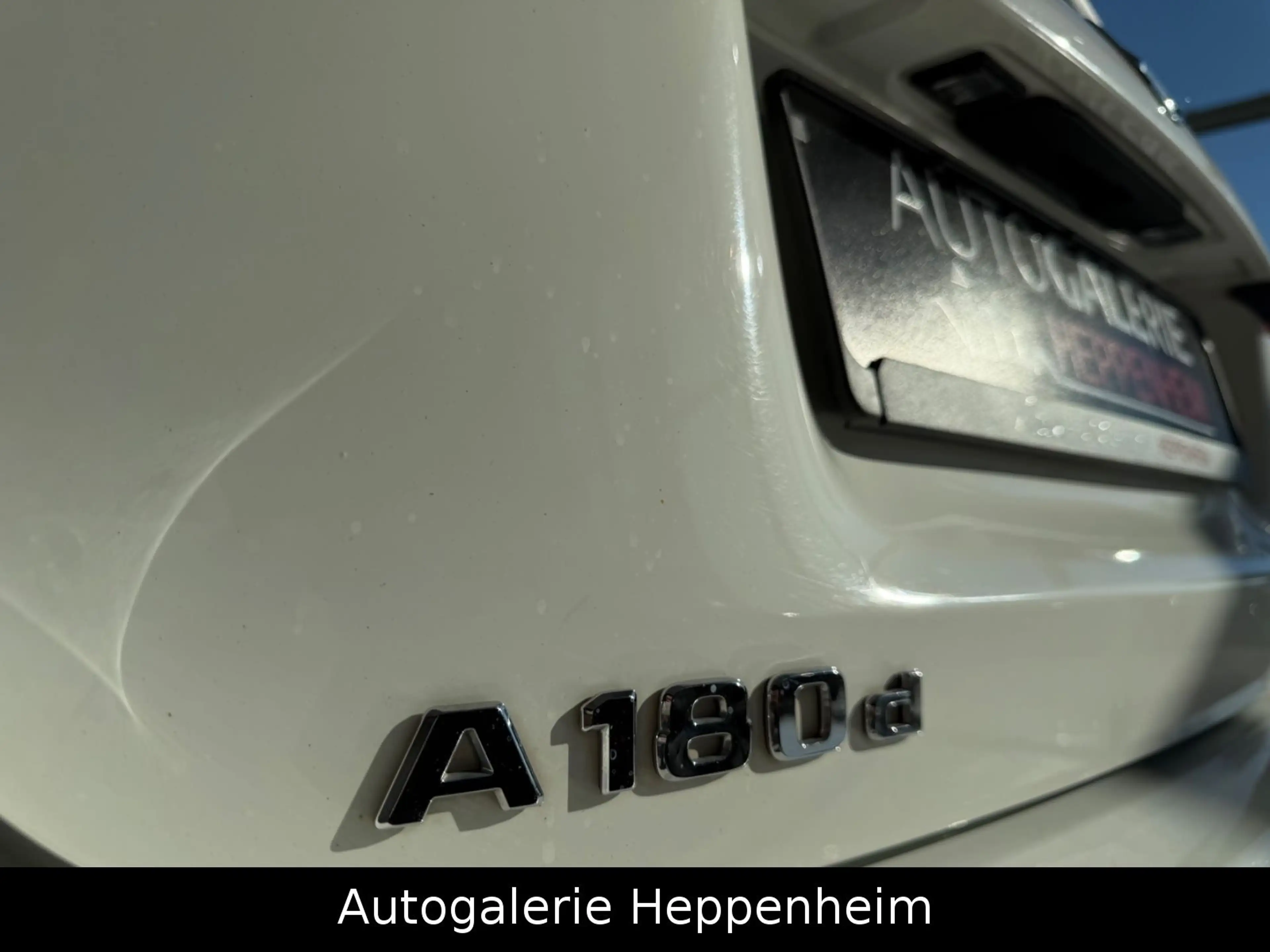 Mercedes-Benz A 180 A A 180 d — photo 10