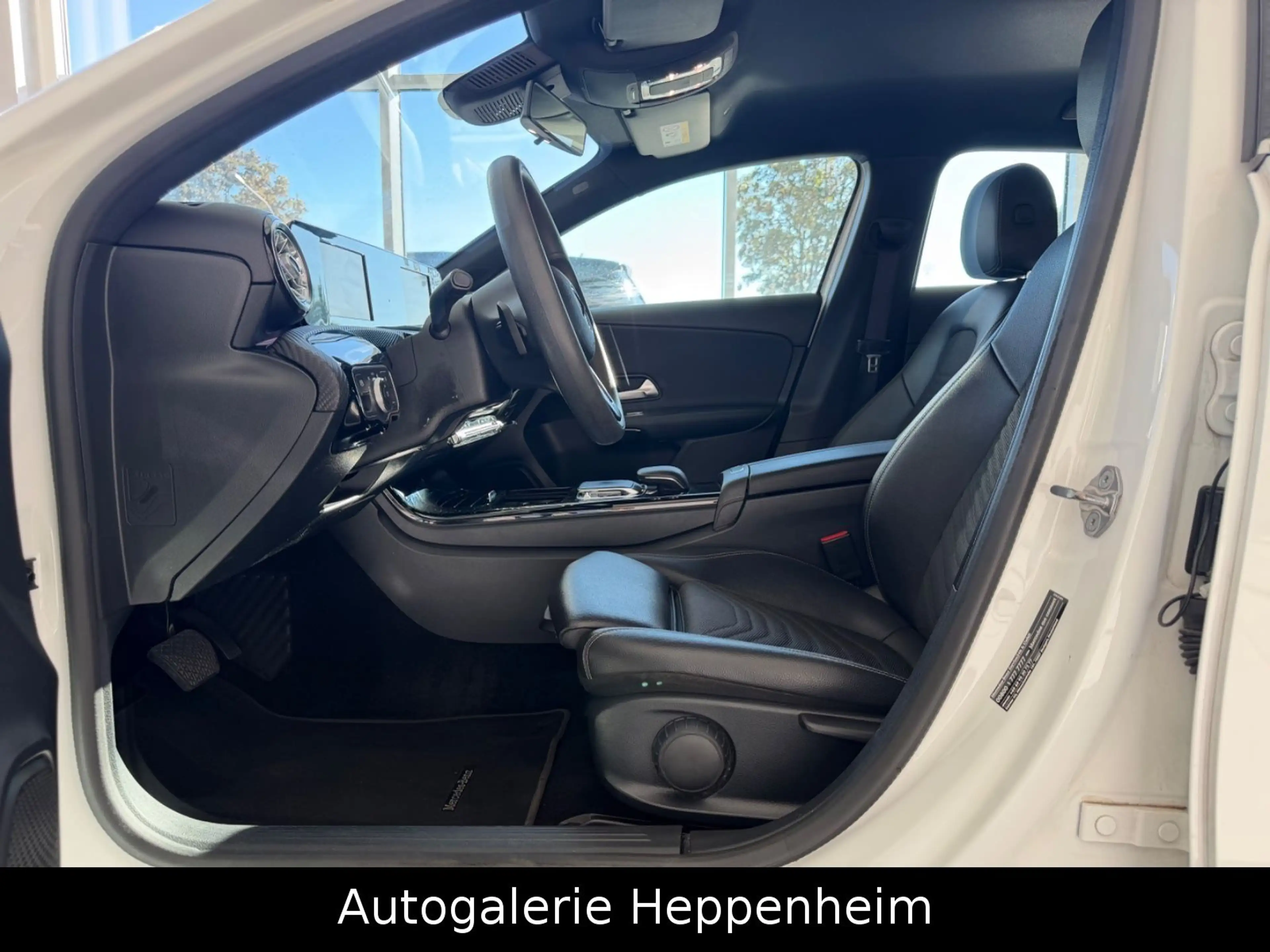 Mercedes-Benz A 180 A A 180 d — photo 15