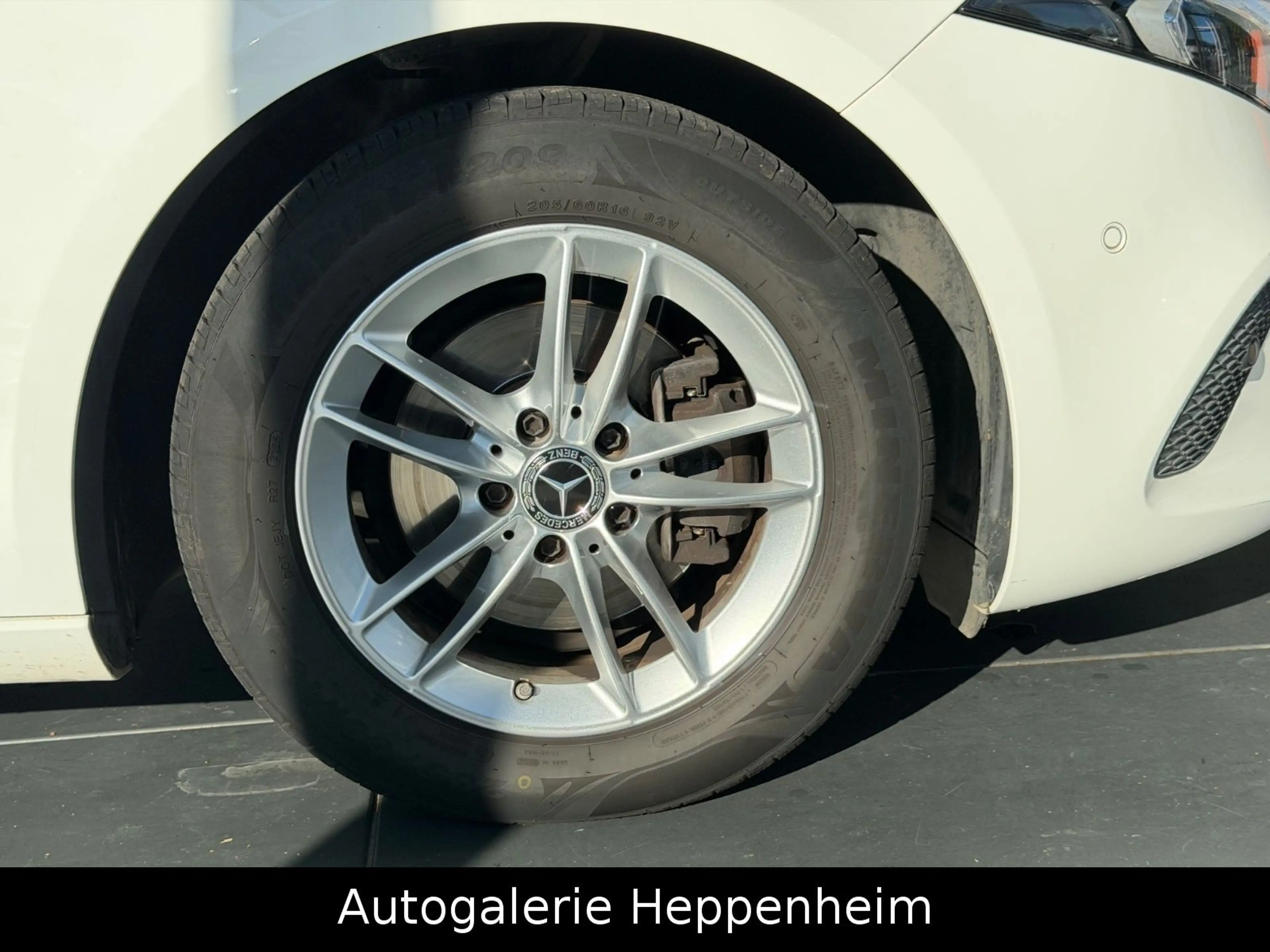 Mercedes-Benz A 180 A A 180 d — photo 11