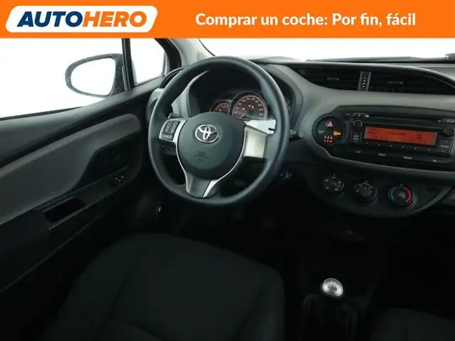 Toyota Yaris view 14