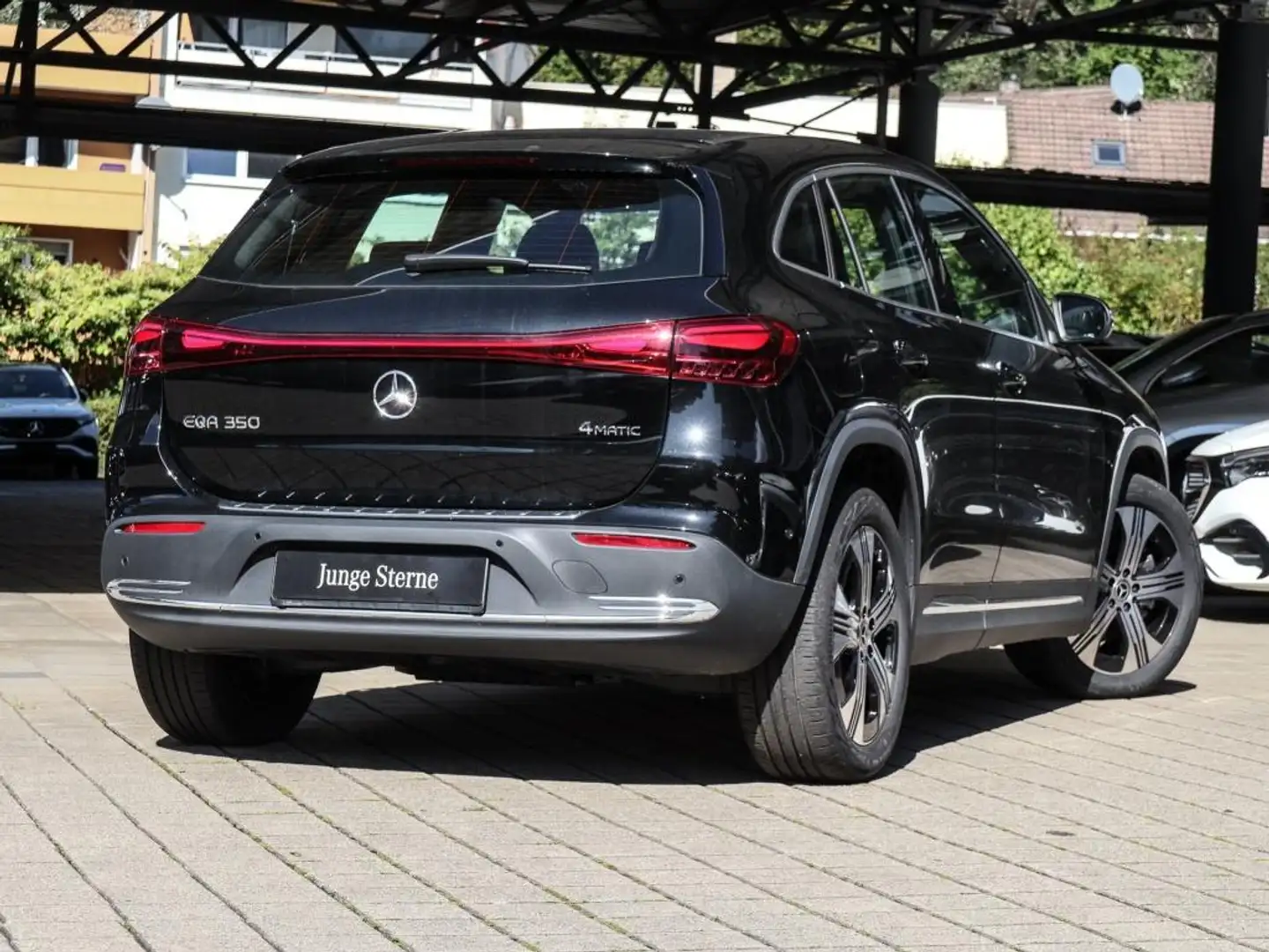Mercedes-Benz EQA 350 4M Progressive/Distr/360/LED/Ambi/Totw Schwarz - 2