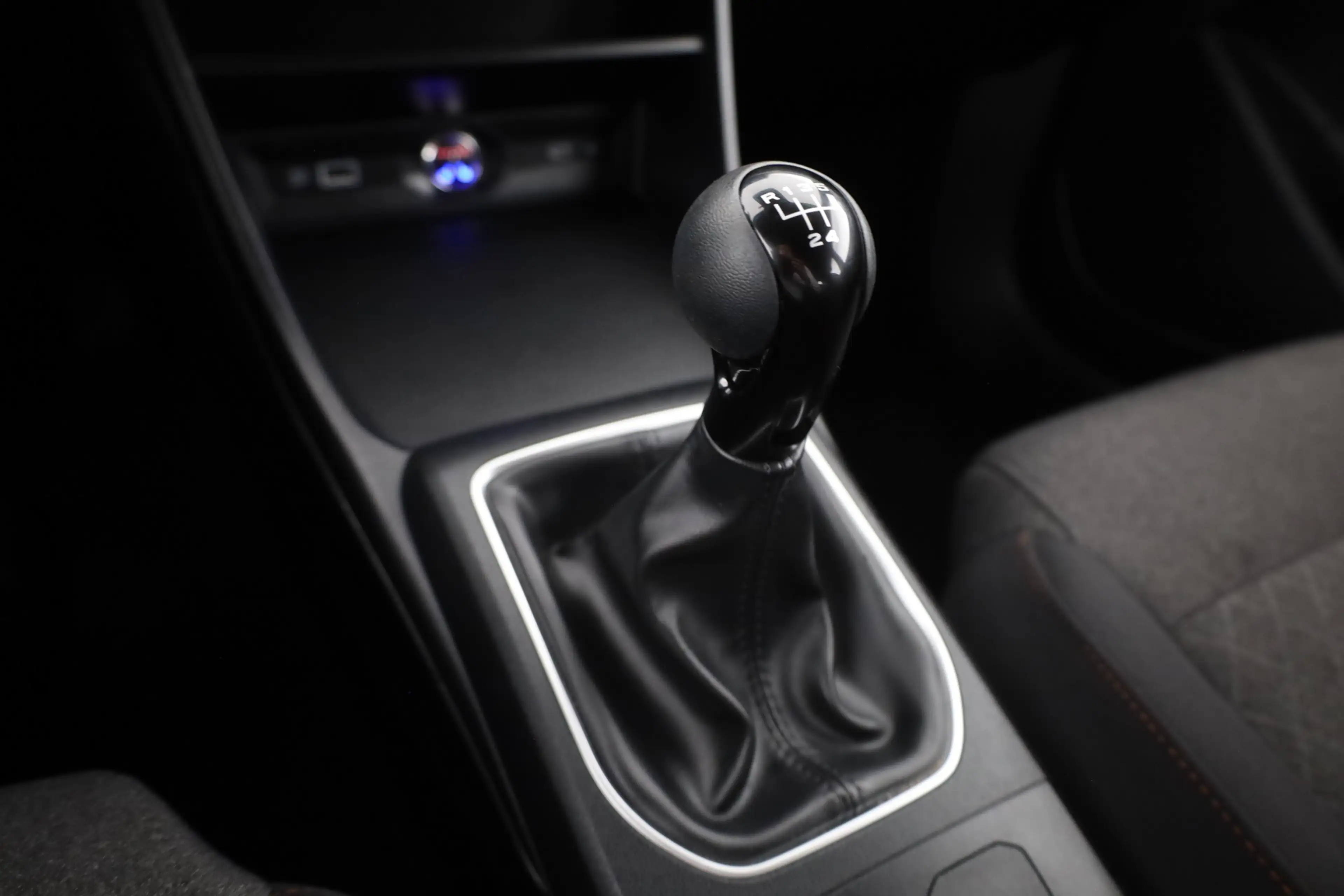 MG MG3 1.5 Comfort LED Navi Kamera — photo 13
