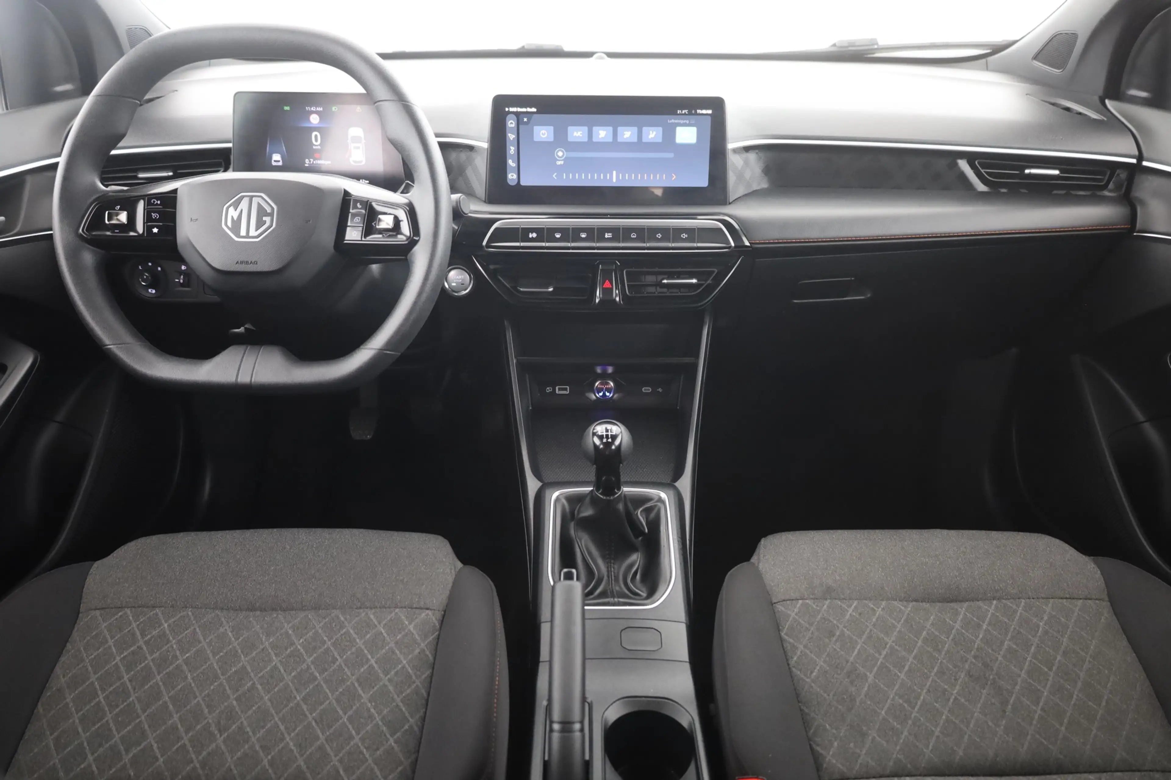 MG MG3 1.5 Comfort LED Navi Kamera — photo 9