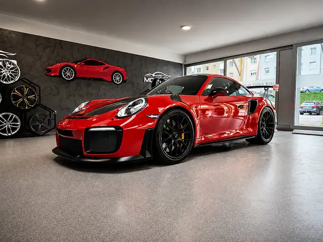 2018 Porsche 911 in Red for sale