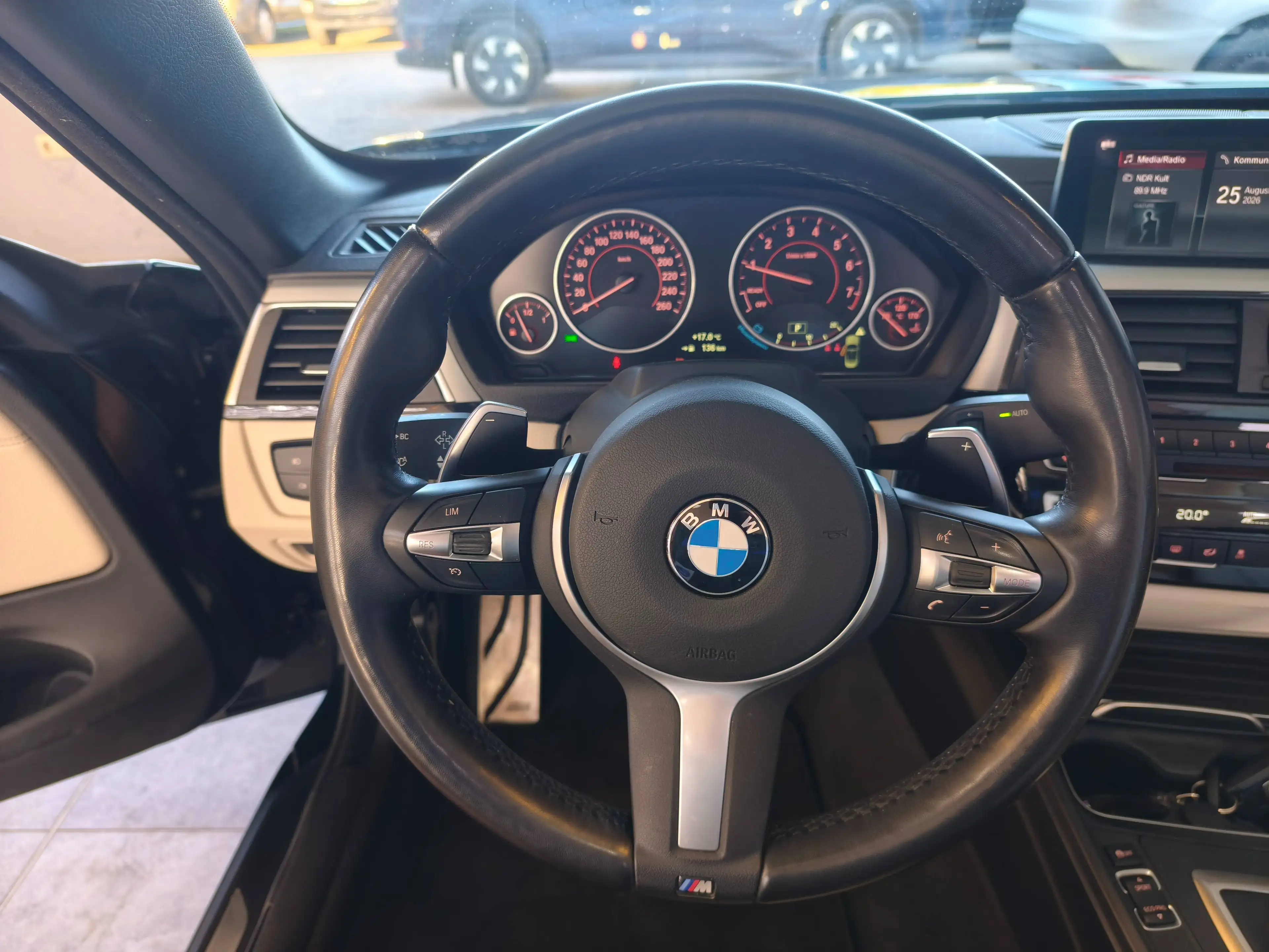 BMW 440 440 i M Sport — photo 15