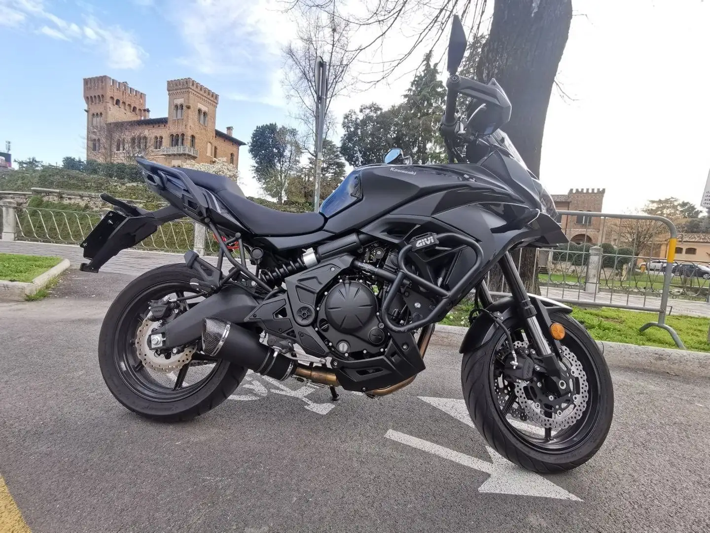 Kawasaki Versys 650 tourer Negru - 2