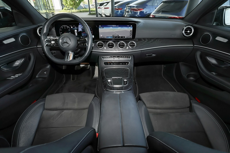 Mercedes-Benz E 400 d 4M T AMG 360°+AHK+Night+M-LED+MBUX — photo 6