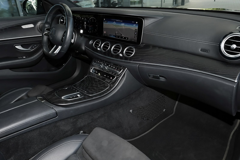 Mercedes-Benz E 400 d 4M T AMG 360°+AHK+Night+M-LED+MBUX — photo 8