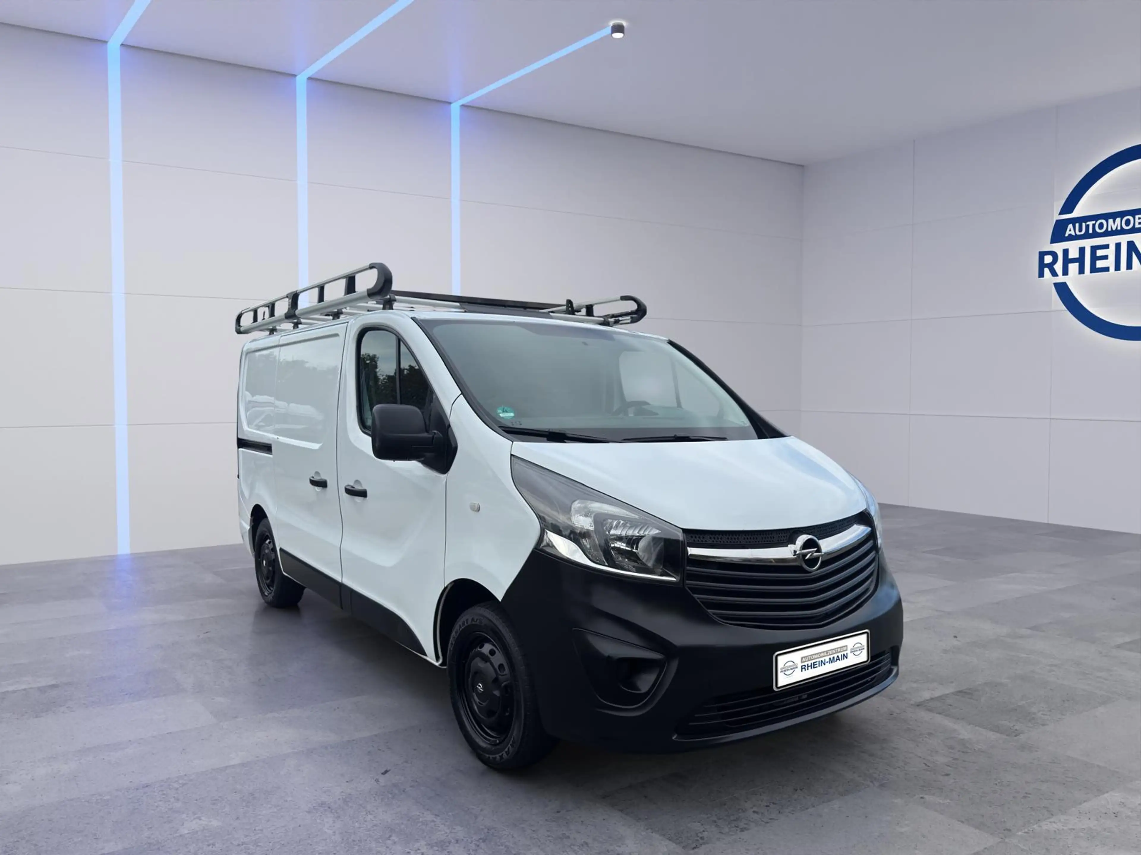 Opel Vivaro Kasten L1H1 AHK DACHTRÄGER — photo 7