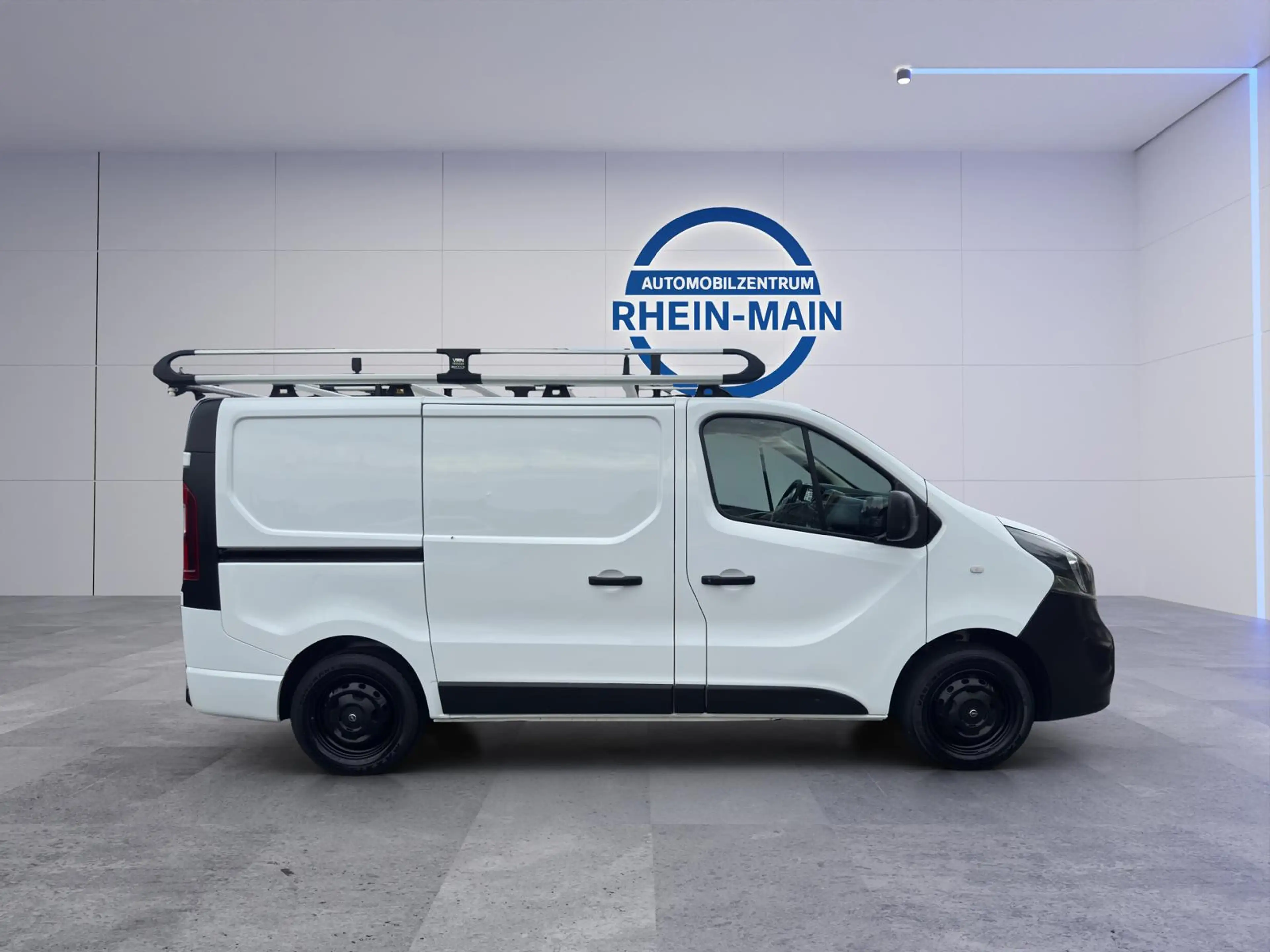 Opel Vivaro Kasten L1H1 AHK DACHTRÄGER — photo 6