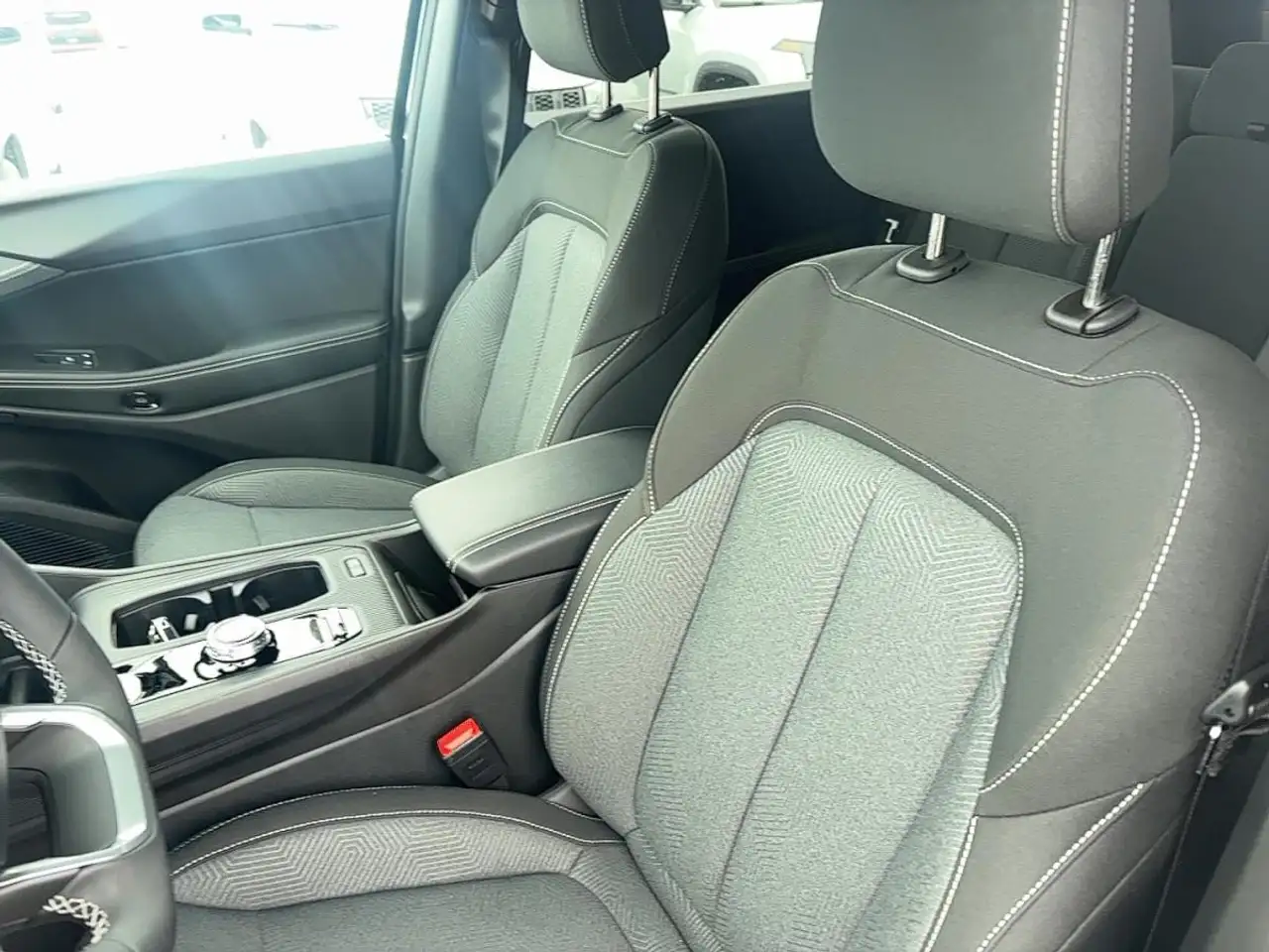 Jeep Cherokee снимка Jeep Cherokee
