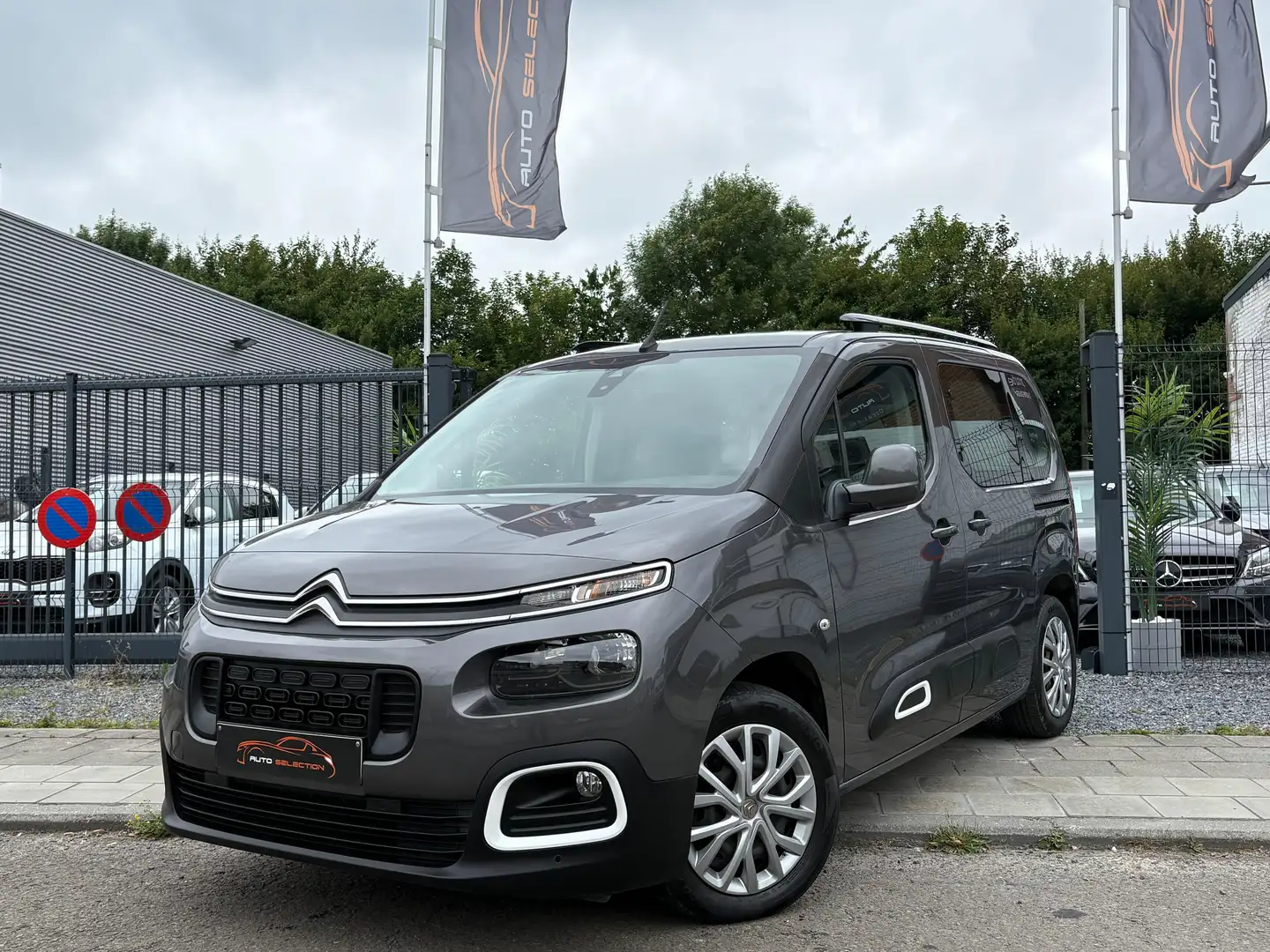 Citroen Berlingo 1.5D -CHASSIS LONG-EURO6-CRUISE-AIDE STATIONNEMENT Grau - 1