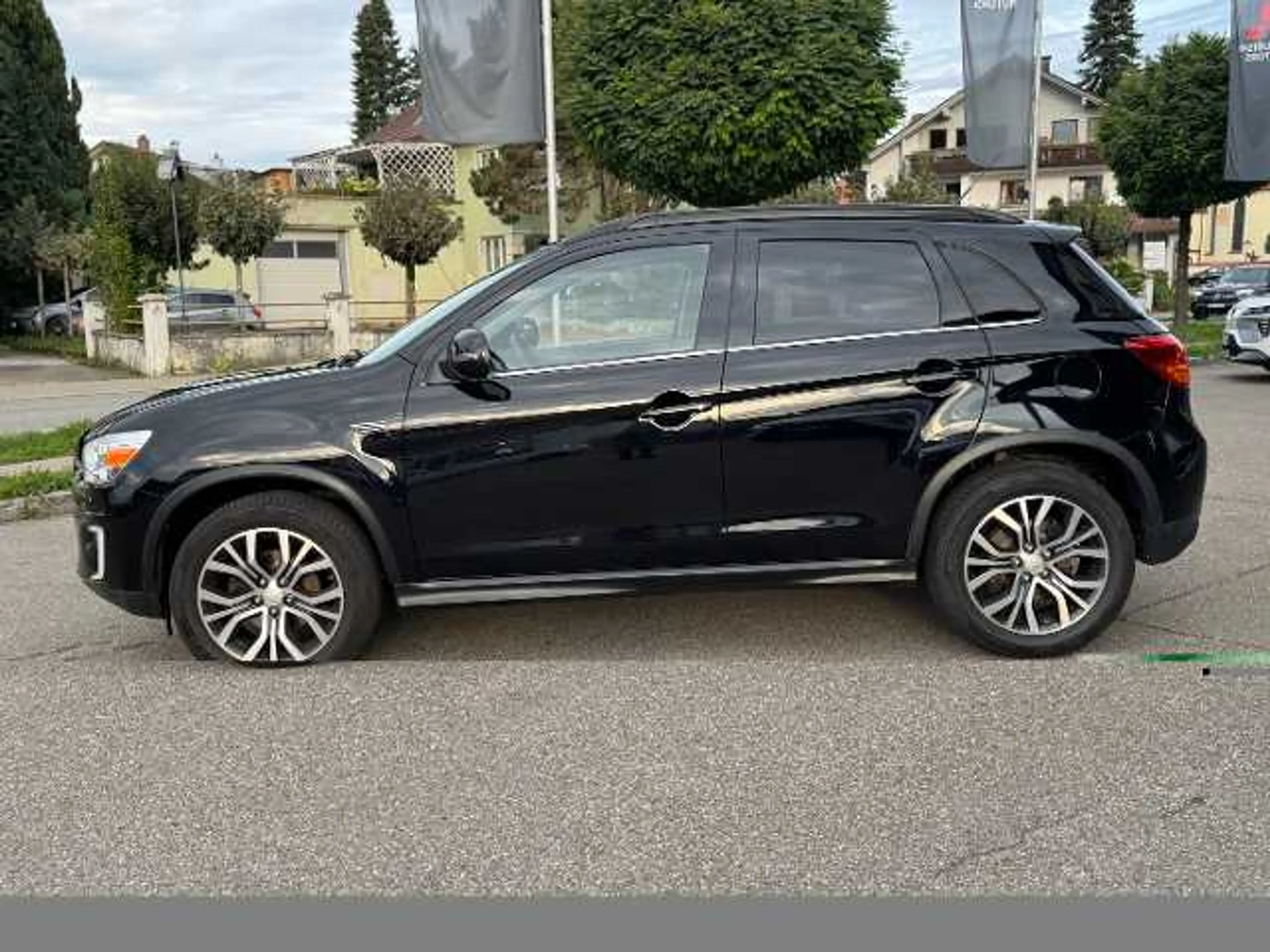 Mitsubishi ASX SUV-Star+ 1.6 MIVEC — photo 2