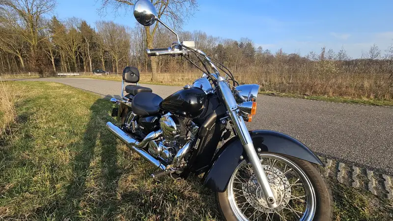 Honda Shadow 750 - foto 6