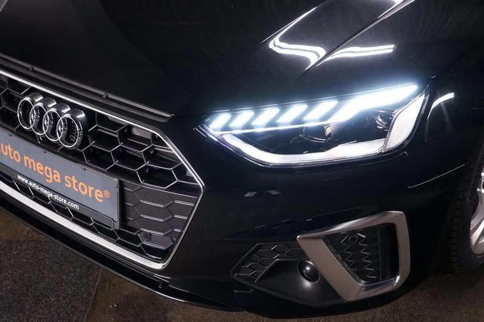 Audi A4 35 2.0 TFSI Avant S-Line Kamera/ACC/AUT/KeyLe Schwarz - 2