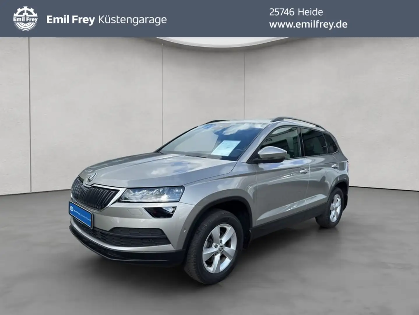 Skoda Karoq Style 1.5l TSI DSG AHK RFK SHZ ACC LED Beige - 1