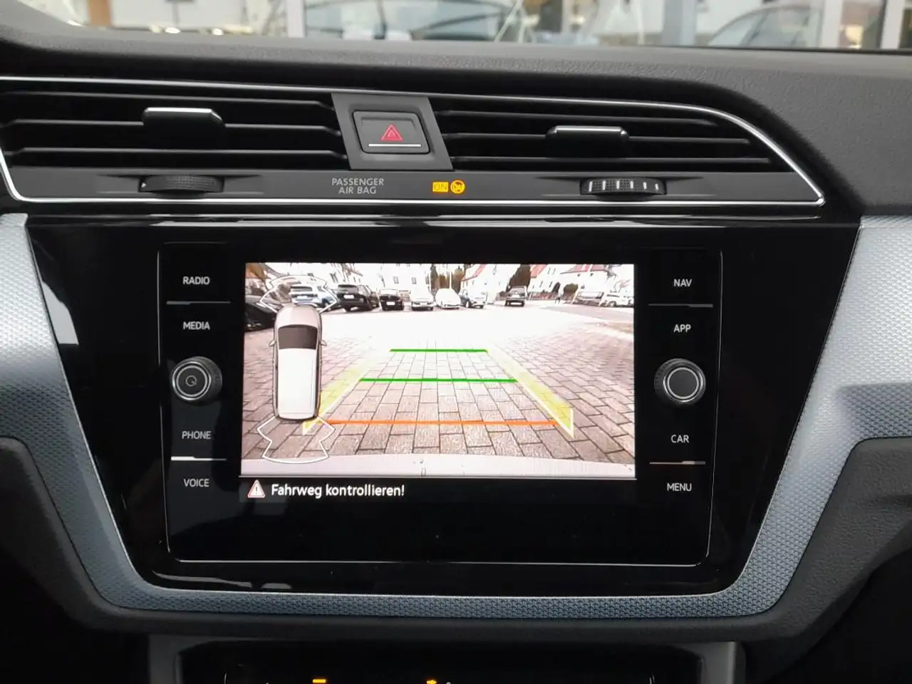 Volkswagen Touran ENERGY 1,5 TSI 7-Sitzer|AHK|ACC|NAVI|CAM|SHZ 16