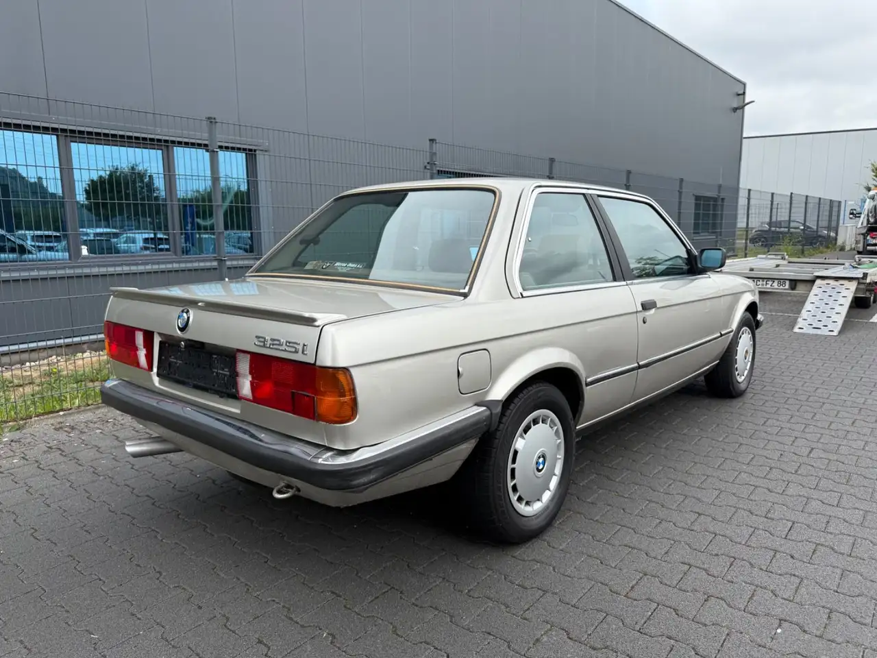 BMW 325 i Coupe KLIMA 170PS GUTER ZUSTAND!! TOP BASIS, foto 6