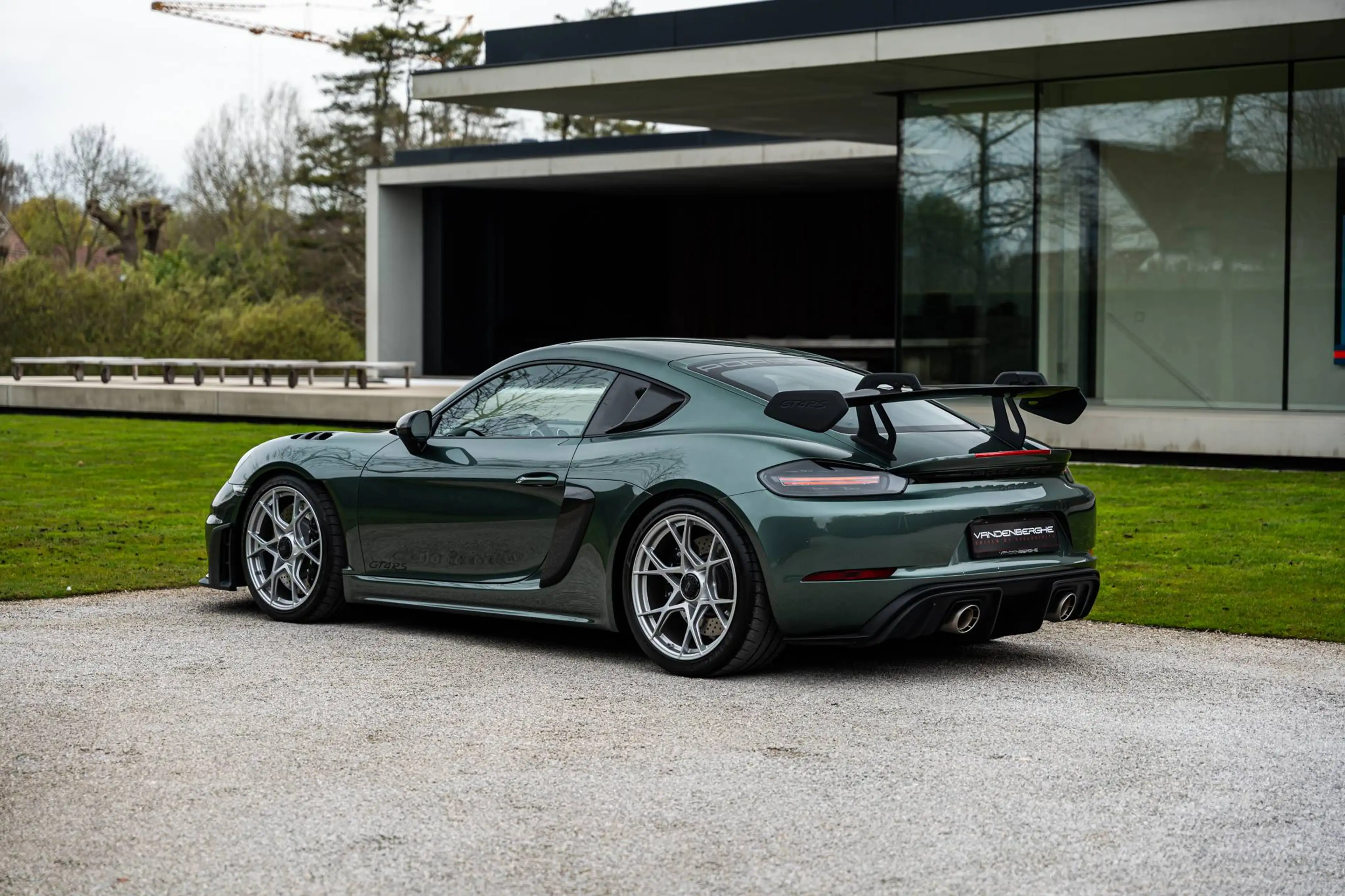 Porsche 718 GT4 RS/PTS - MALACHITE GREEN/WEISSACH/LIFT/90 KM — photo 5