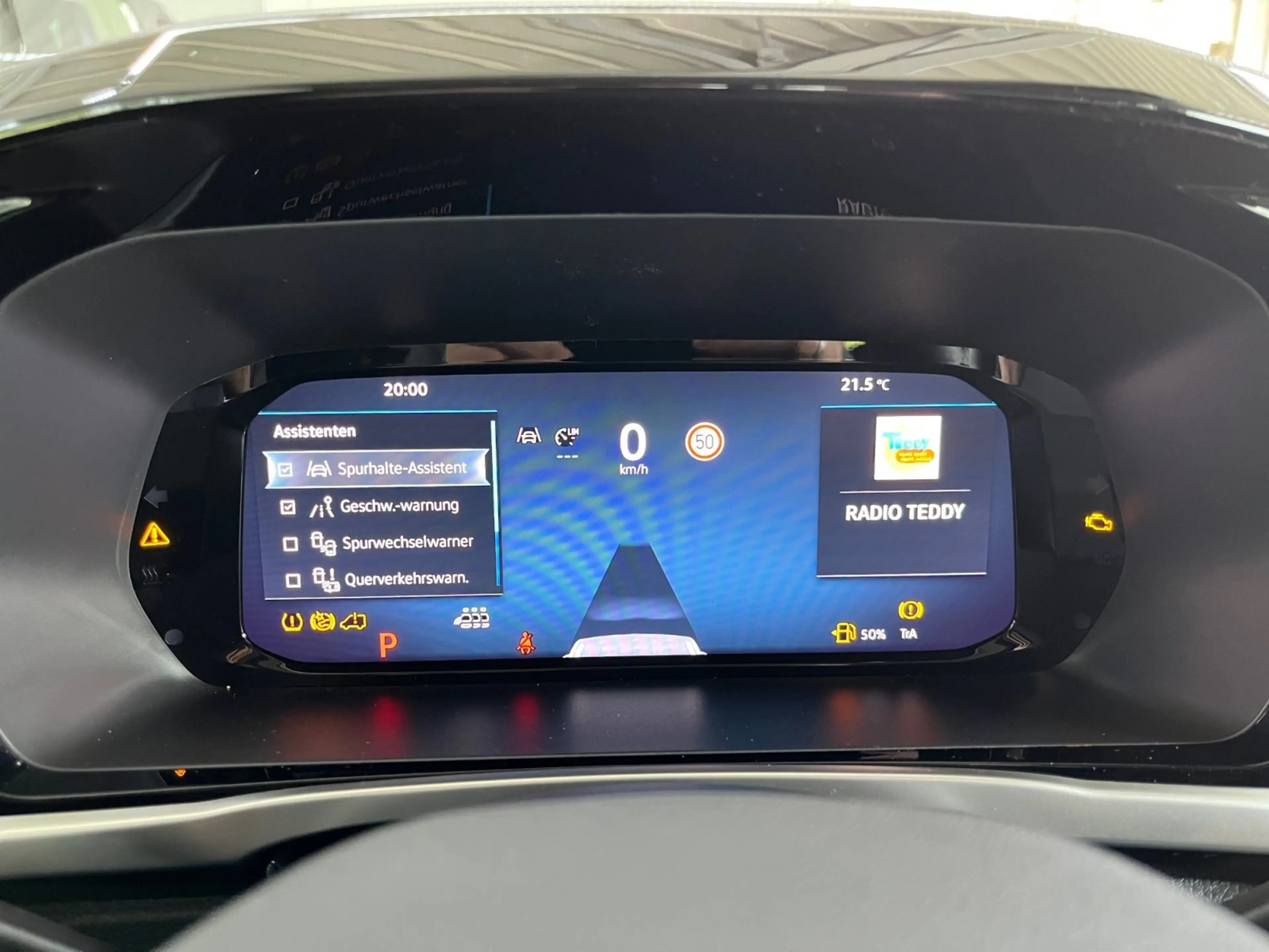 Ford Tourneo Connect Titanium 2.0 EcoBlue DSG TWA+PDC — photo 12