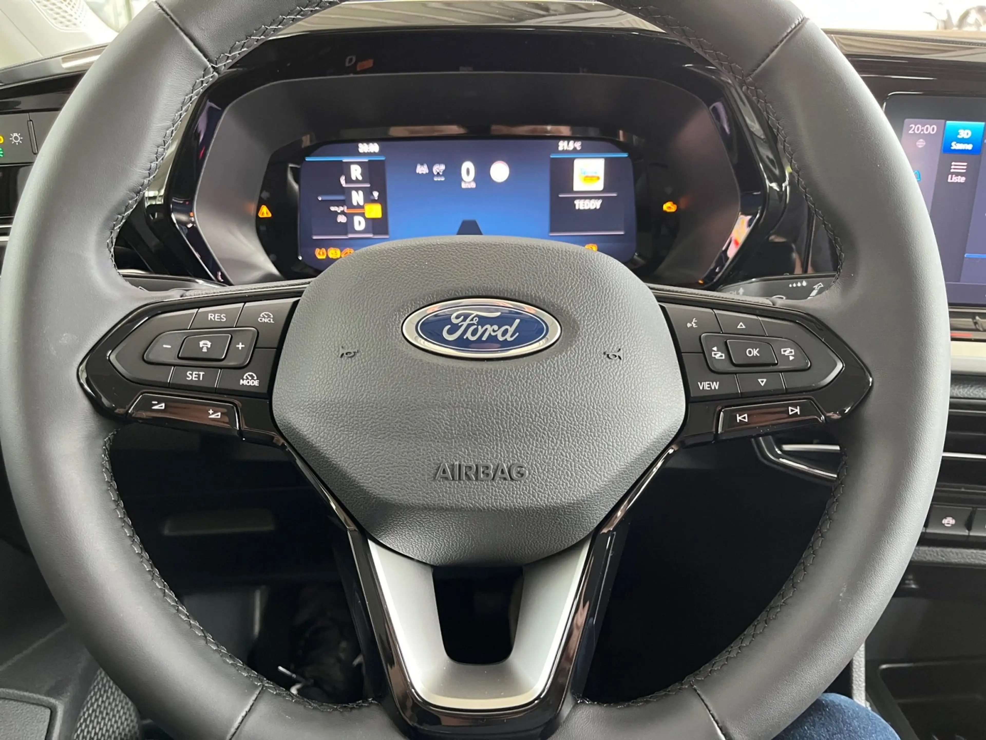 Ford Tourneo Connect Titanium 2.0 EcoBlue DSG TWA+PDC — photo 20
