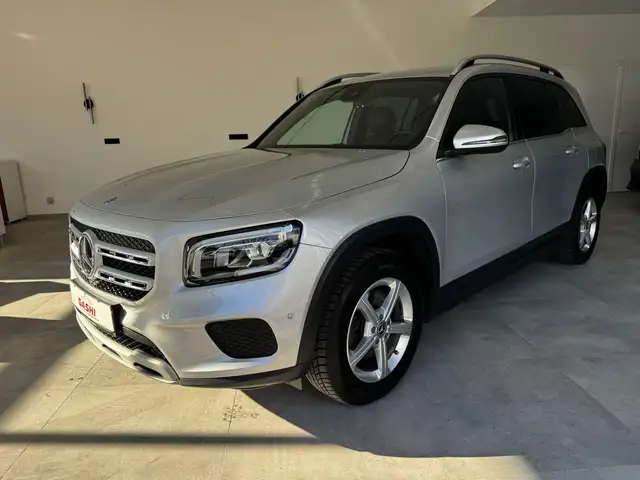 Mercedes-Benz GLB 220 GLB 220 d 4Matic (247.615)