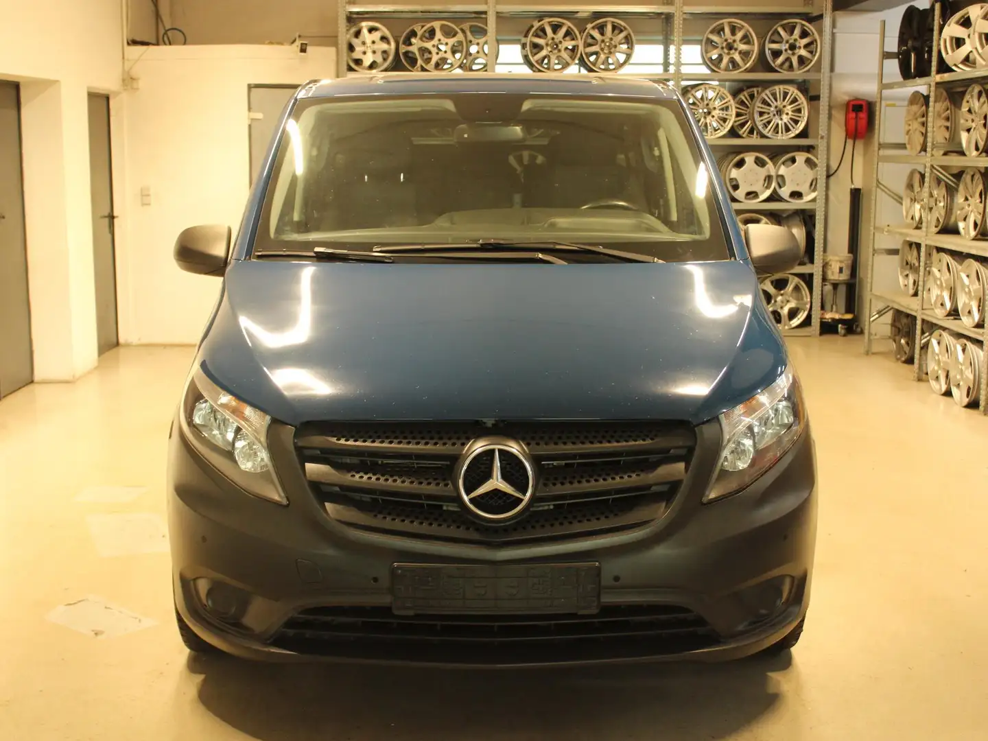 Mercedes-Benz Vito 119 CDI Edition*4MATIC lang*Navi*Kamera*LED* Blau - 2