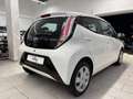Toyota Aygo 5p 1.0 x-play my15 Weiß - thumbnail 6